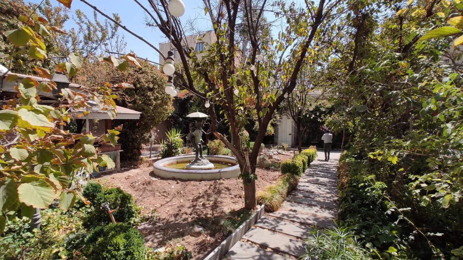 پاسداران  ۴۰۰متر  ویلایی / فـوری / استثـنایی