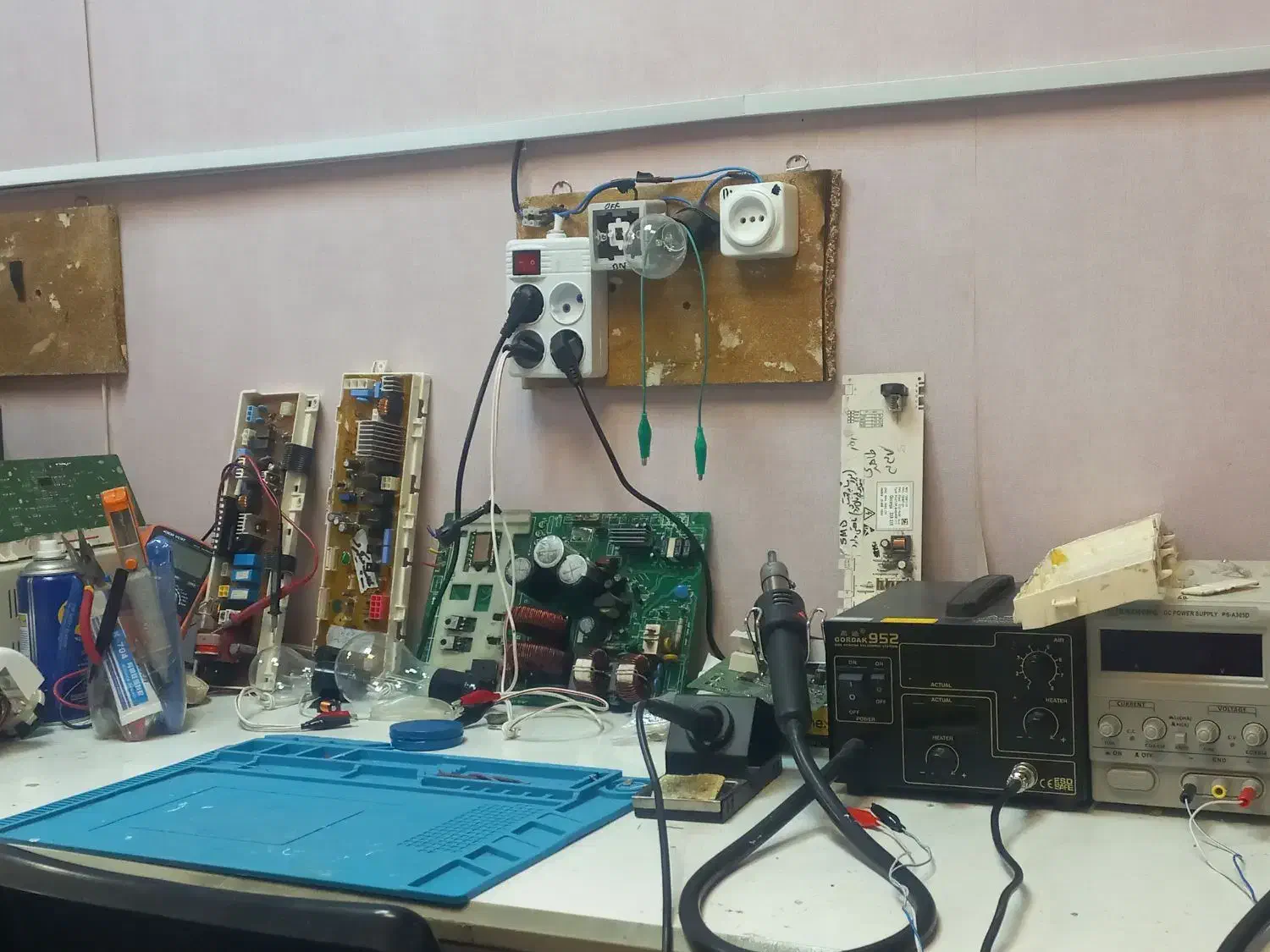 تعمیرات تخصصی انواع برد های لوازم خانگی|خدمات پیشه و مهارت|شیراز, تحویلی|دیوار