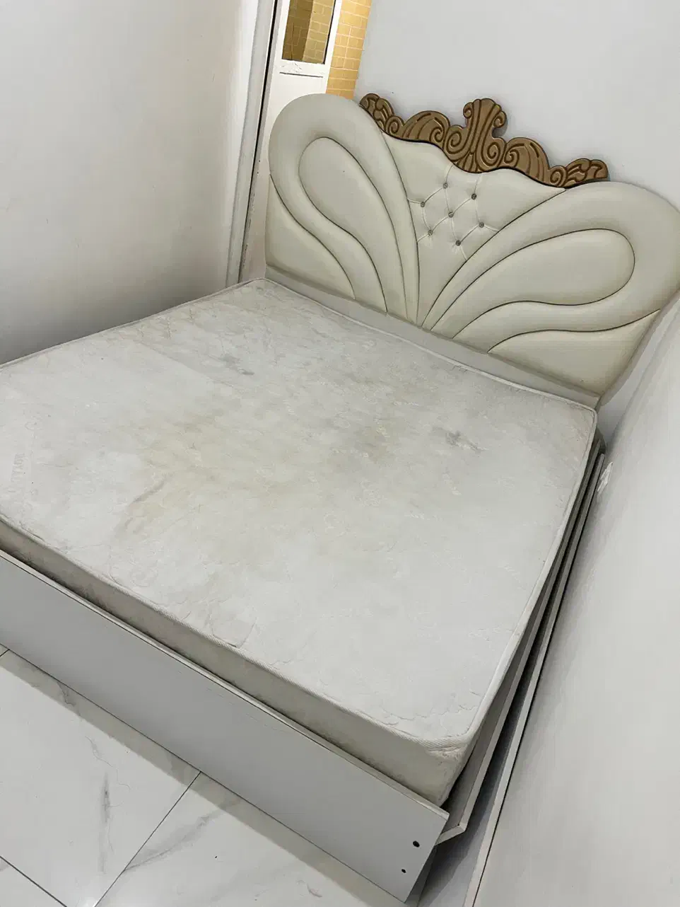 تخت میز تلوزیون گاز|تخت و سرویس خواب|پاکدشت, پاکدشت (مامازند)|دیوار