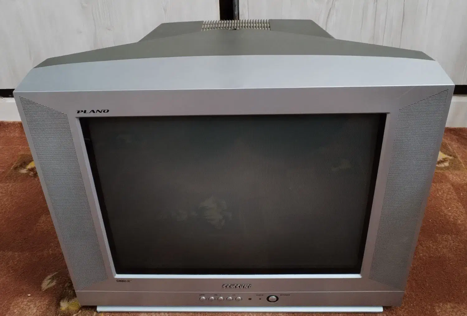 تلویزیون سامسونگ تمیز، سالم و کم کار|تلویزیون و پروژکتور|کاشان, آیت الله سعیدی|دیوار