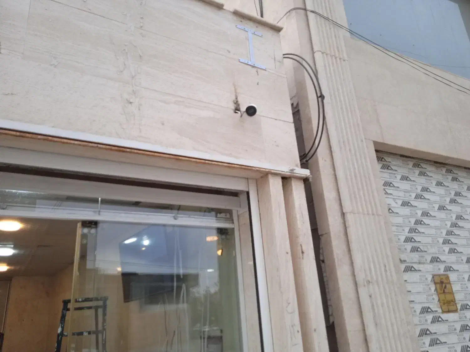 نصاب دوربین، دزدگیر ،سیم کشی،ایفون|خدمات پیشه و مهارت|کرمان, |دیوار