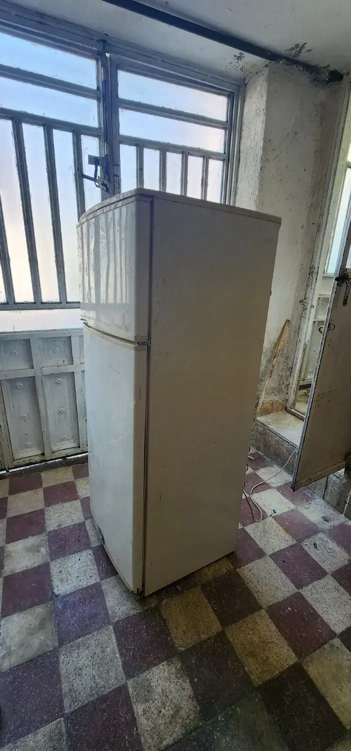 یخچال|یخچال و فریزر|شیراز, کوزه گری|دیوار