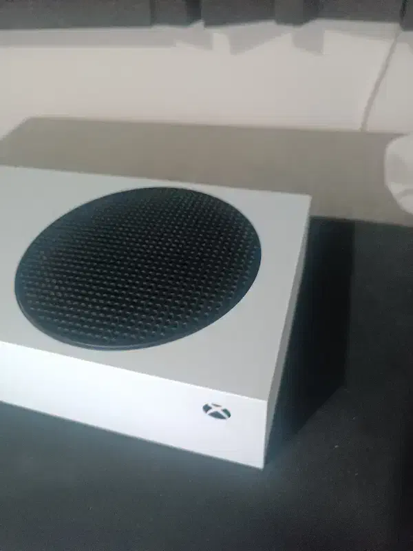xbox series S درحدنو|کنسول، بازی ویدئویی و آنلاین|زرقان, |دیوار