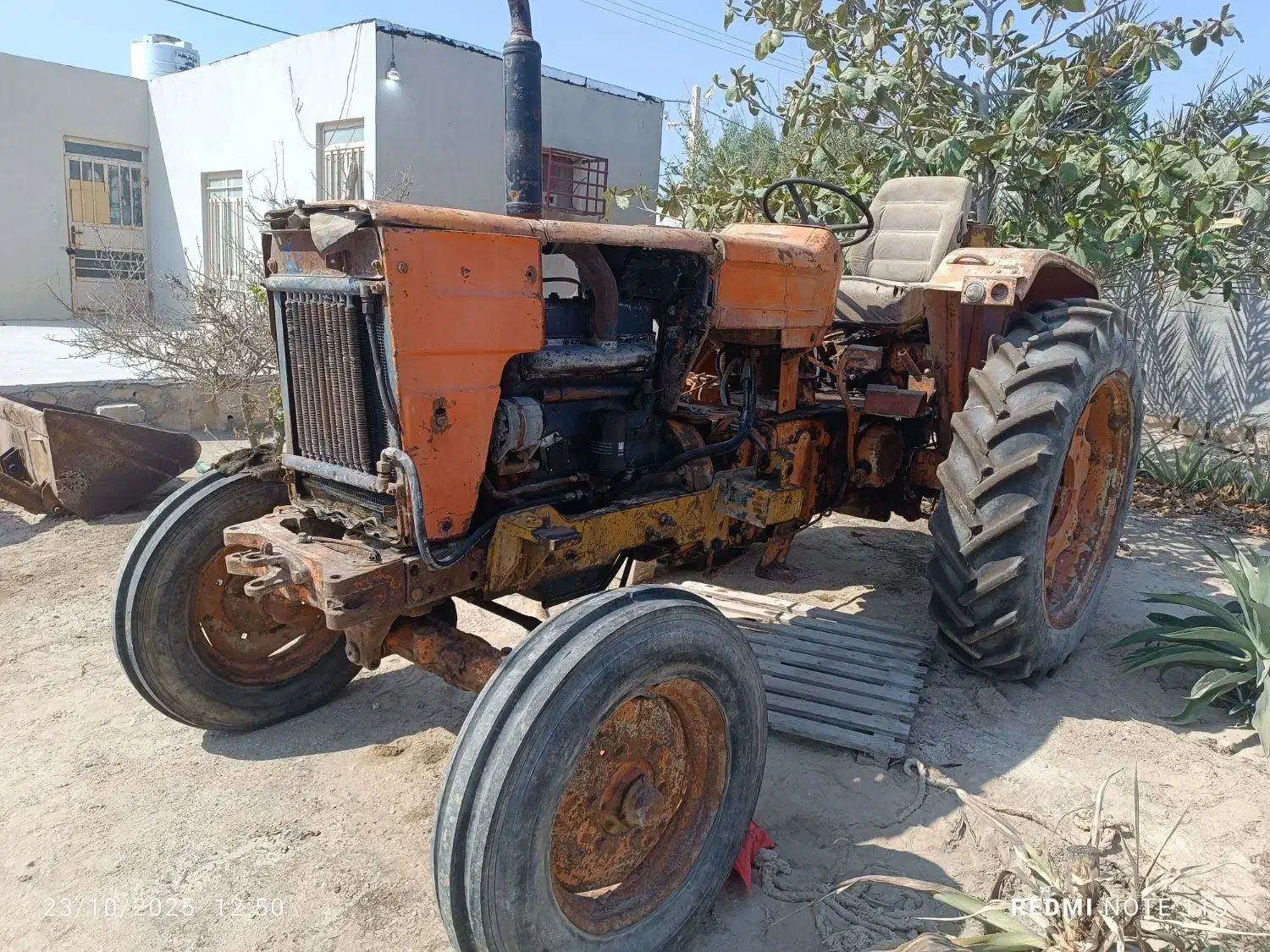 تراکتور رومانی|خودرو سنگین|قشم, |دیوار