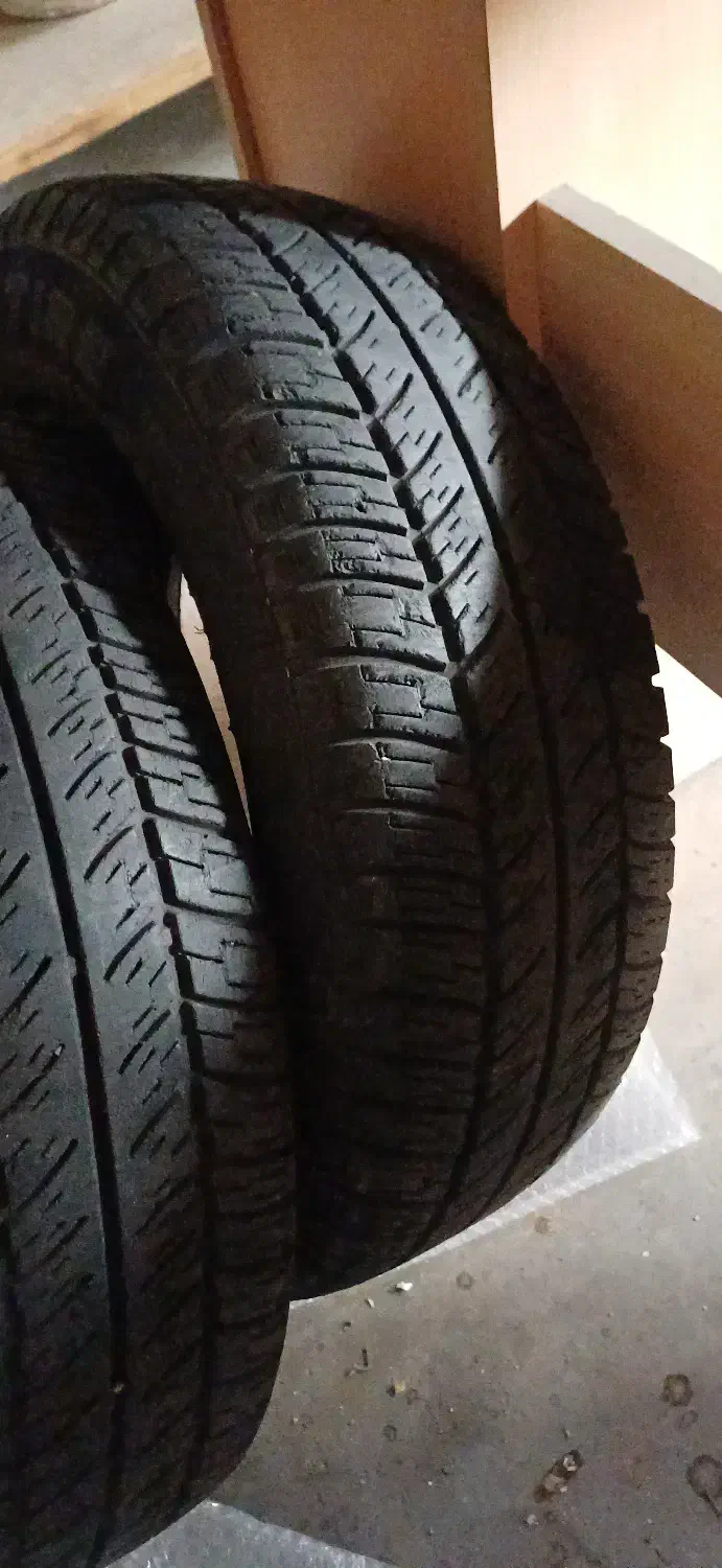 لاستیک دست دوم|قطعات یدکی و لوازم جانبی|تهران, حافظیه|دیوار