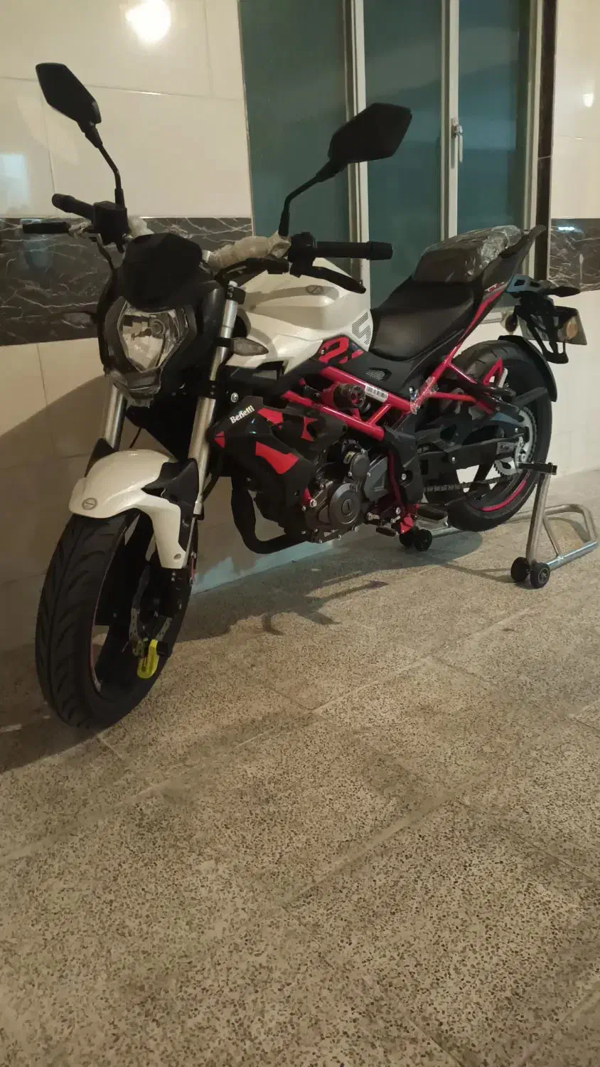 بنلی ۲۵۰ تک سیلندر  سفید مدل ۱۴۰۲|موتورسیکلت|کرج, شهرک اوج|دیوار