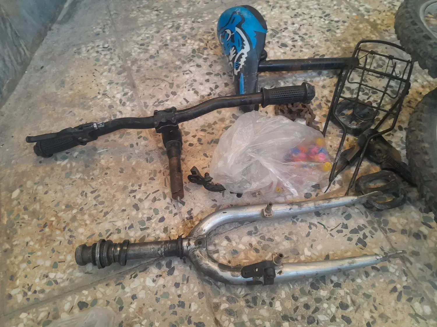 دوچرخه بیست لاستیک نو|دوچرخه، اسکیت، اسکوتر|خرمشهر, |دیوار