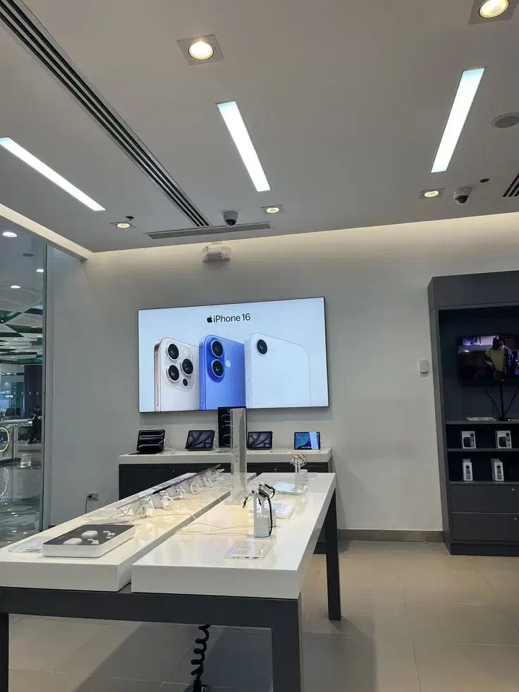 مغازه ۱۰۵ متر فرشته / ویترین شیشه‌ای / بر اصلی|اجارهٔ مغازه و غرفه|تهران, الهیه|دیوار