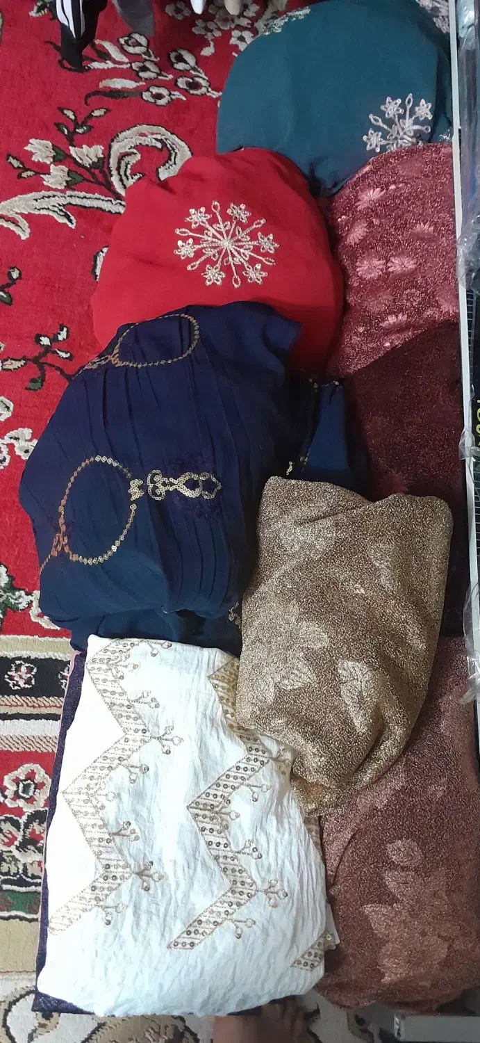 انواع لباس زنونه و بچگونه حراج شده|لباس|بندر کنگان, |دیوار