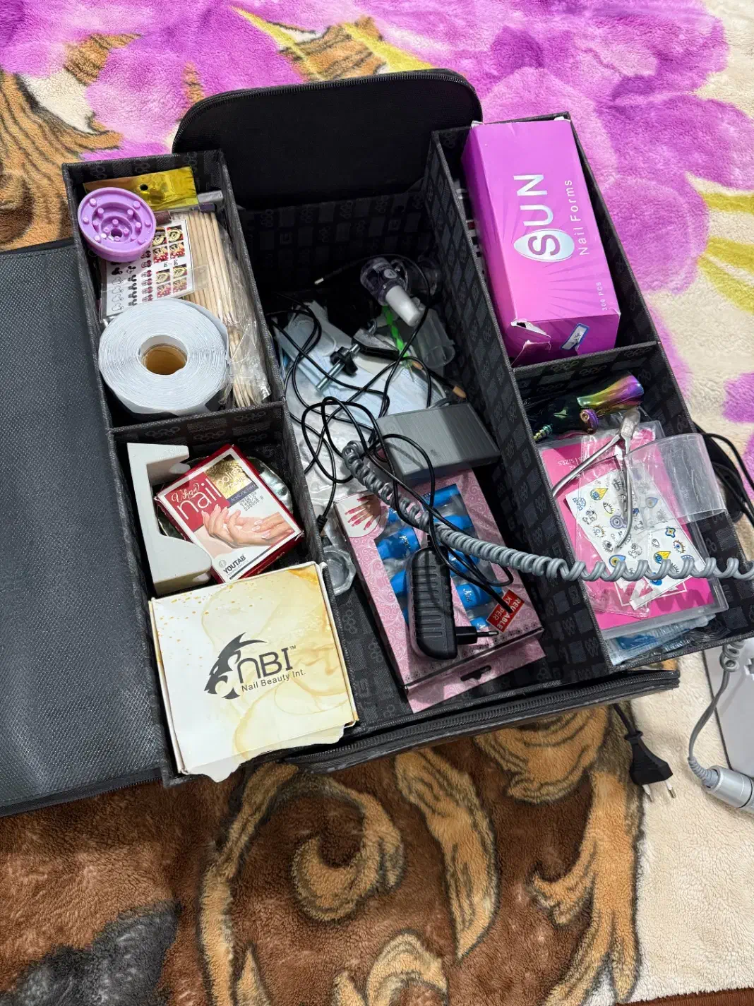 وسایل کاشت ناخن بهترین کیفیت و مارک ها|آرایشی، بهداشتی، درمانی|جیرفت, |دیوار