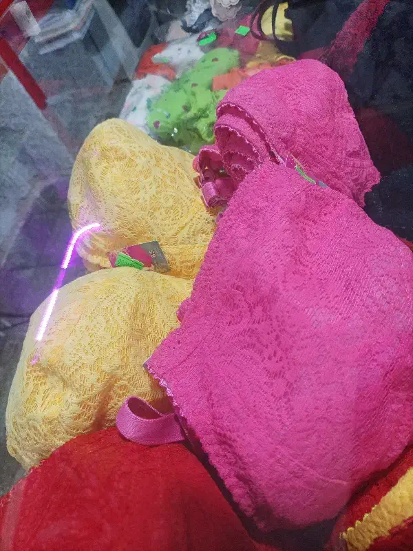 سوتین 59ت بمدت یک هفته|لباس|شیروان (خراسان), |دیوار