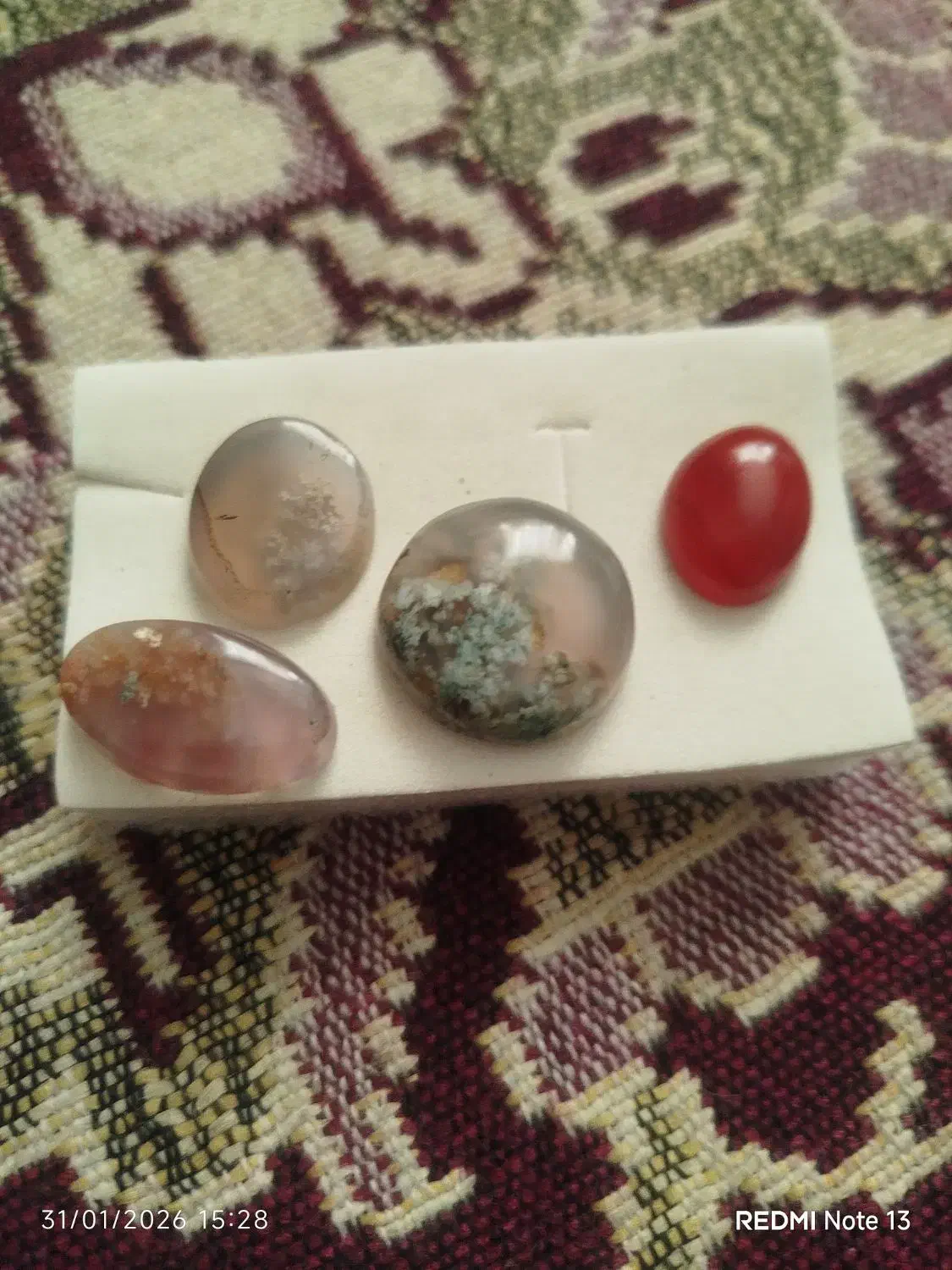 سه عدد شجر یک عقیق‌|جواهرات|گلبهار, شهر جدید گلبهار|دیوار