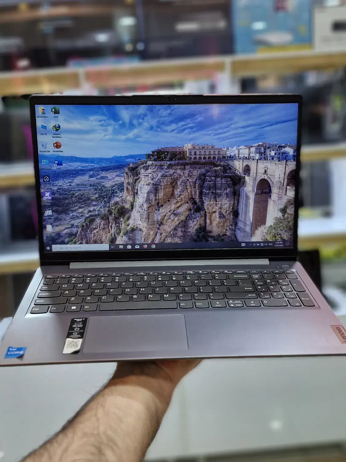 لپتاپ تمام قسط Lenovo Ideapad حافظه 1ترا + 512 SSD|رایانه همراه|تبریز, |دیوار