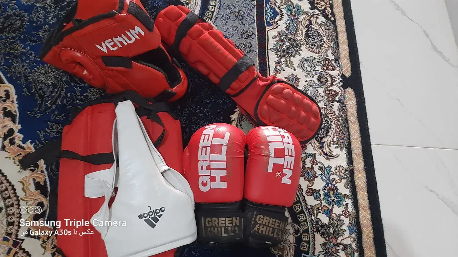 لباس رزمی بوکس|تجهیزات ورزشی|برخوار, |دیوار