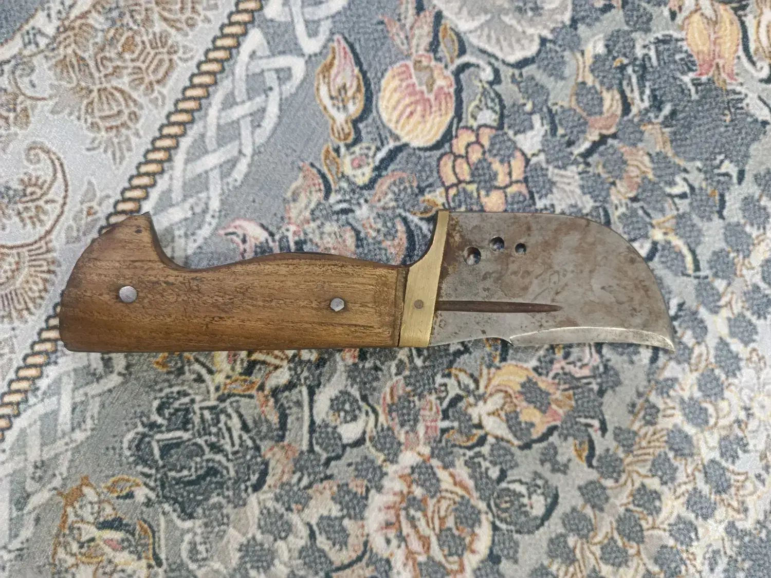 چاقو|کلکسیون اشیاء عتیقه|قم, شهرک فاطمیه|دیوار