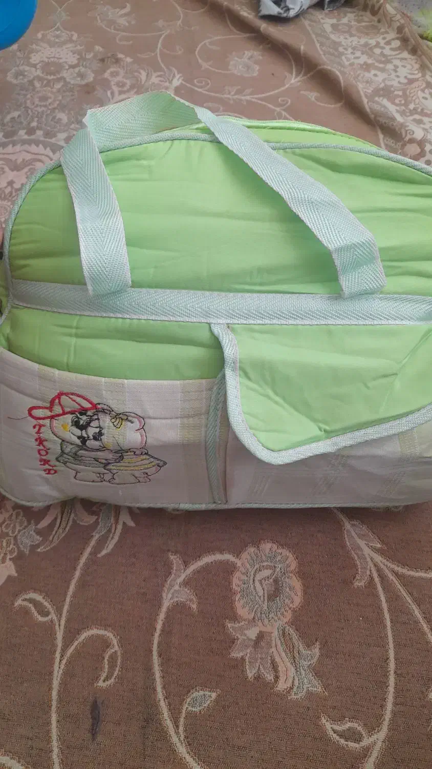 قنداق فرنگی نوزاد|اسباب و اثاث بچه|قم, باجک یک|دیوار