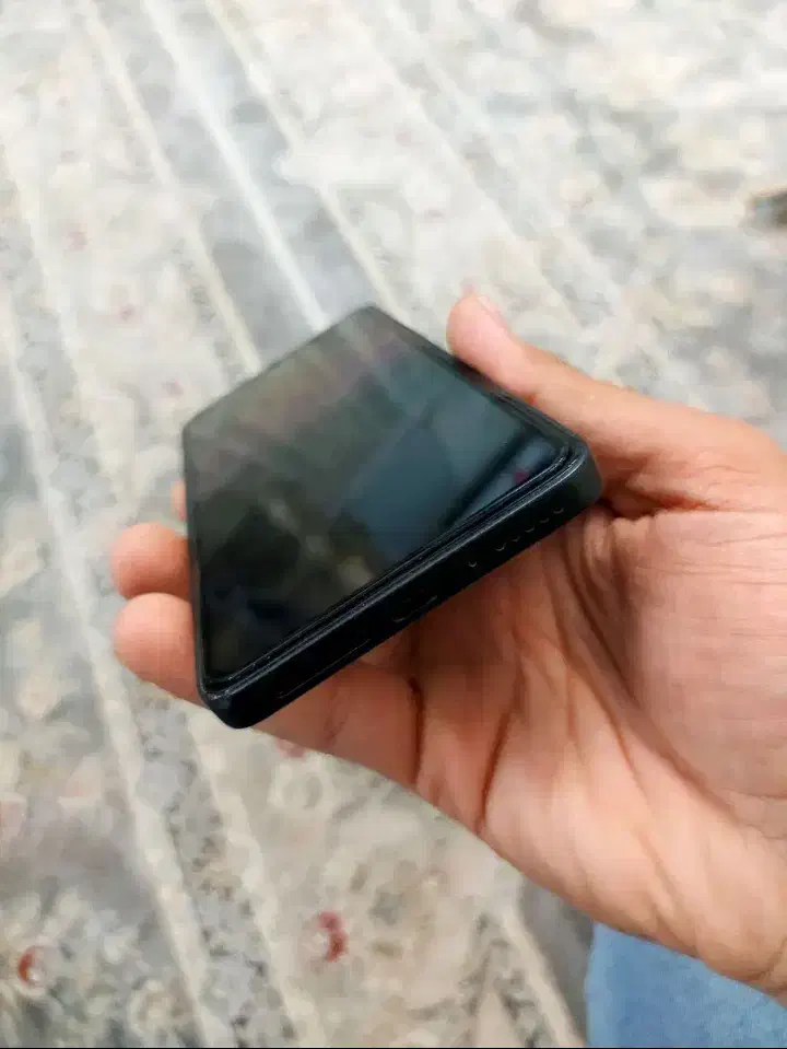 Not 13|موبایل|اصفهان, فجر|دیوار