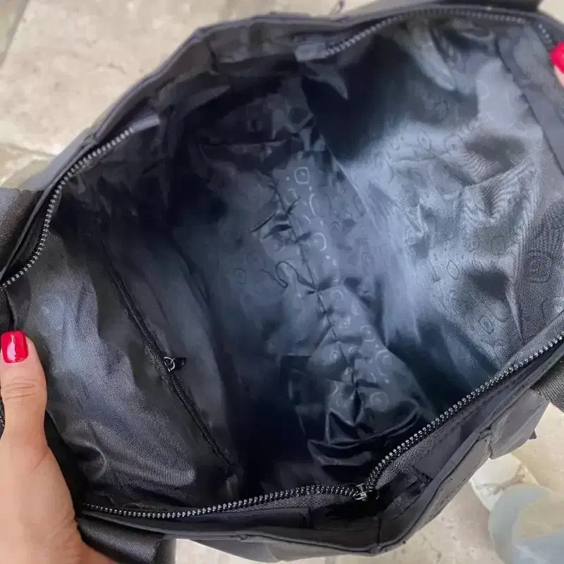 کیف زنانه دانشجویی بزرگ|کیف، کفش، کمربند|گرمسار, |دیوار