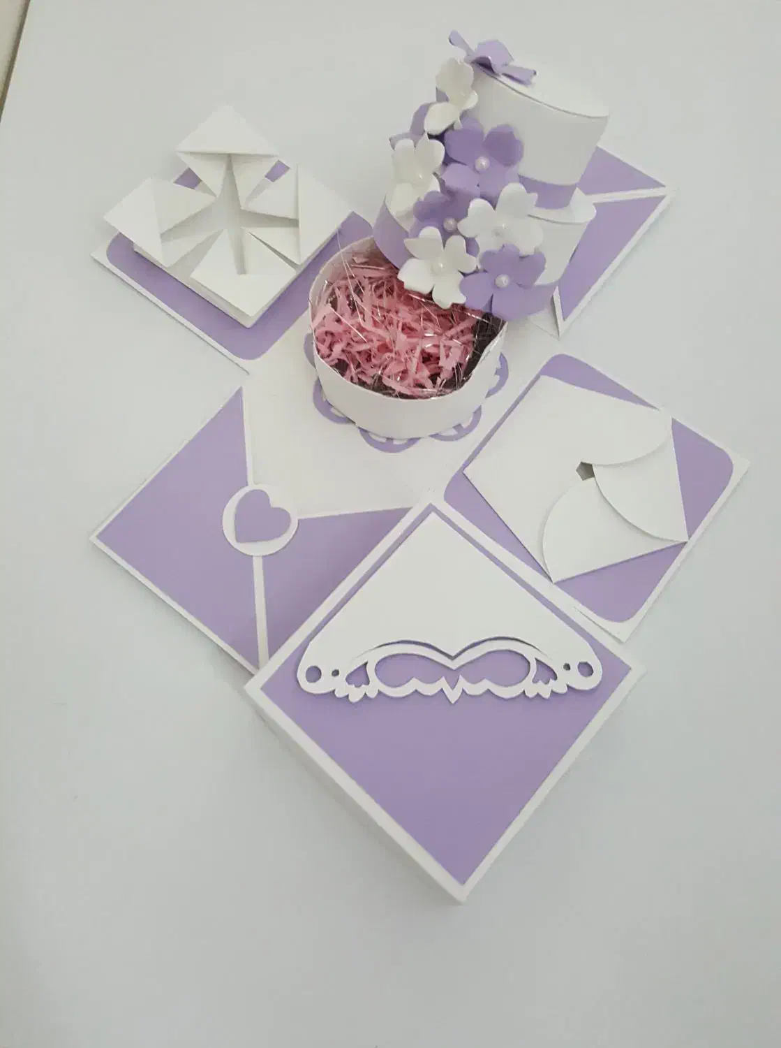 جعبه کادو و باکس سورپرایز|زیورآلات و اکسسوری|رشت, گلسار|دیوار