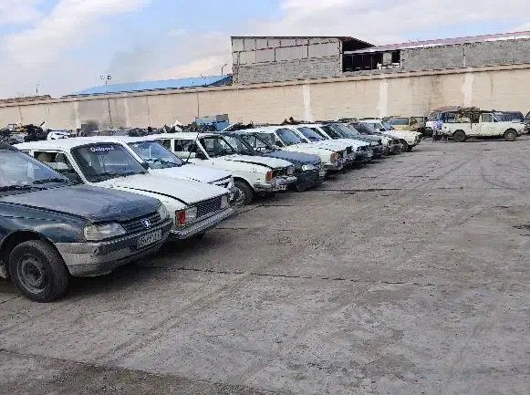 خدمات خودروهای فرسوده وتصادفی|خدمات موتور و ماشین|ماهان, |دیوار