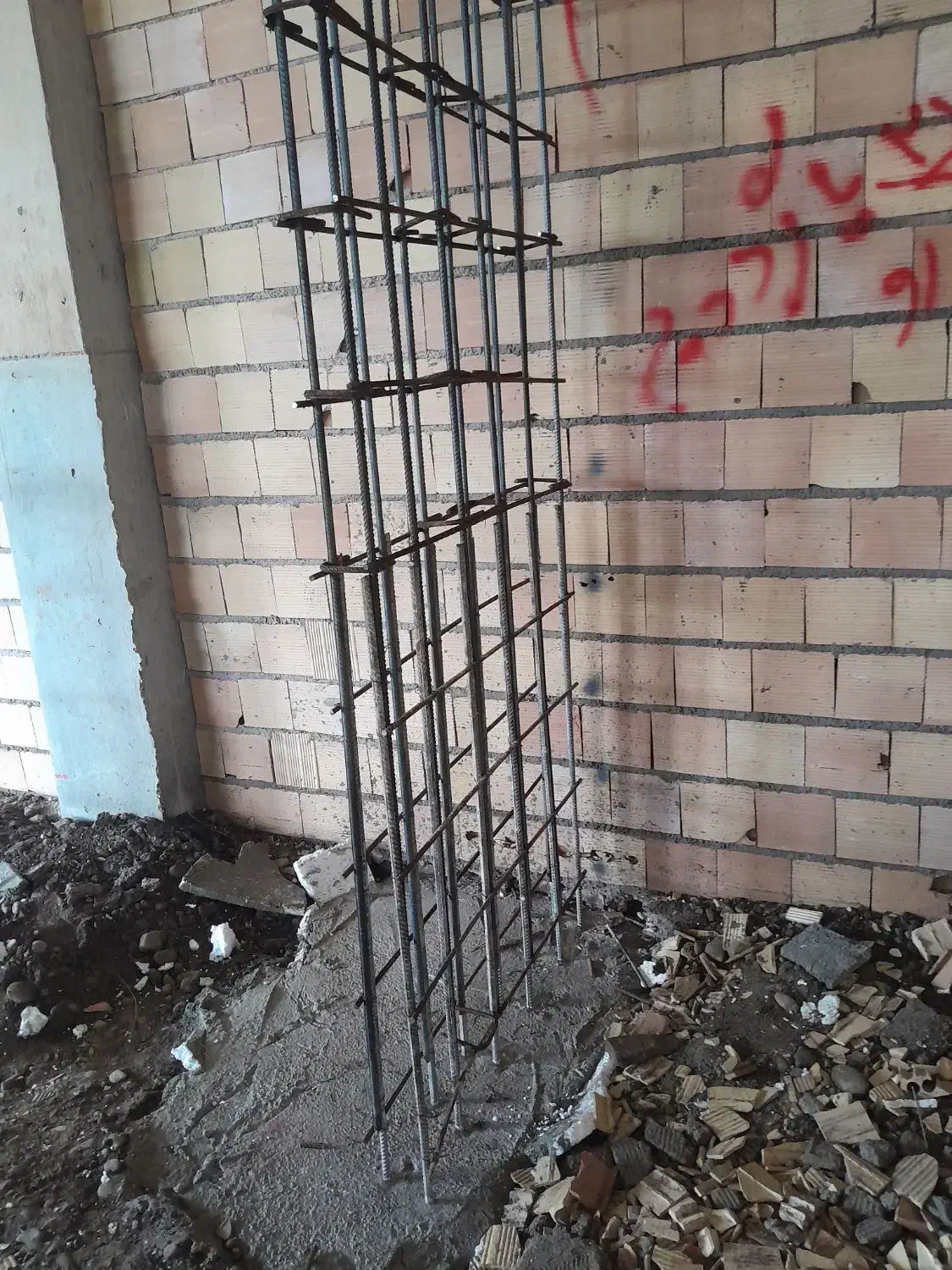 کاشت میلگرد|خدمات پیشه و مهارت|رشت, حافظ آباد|دیوار