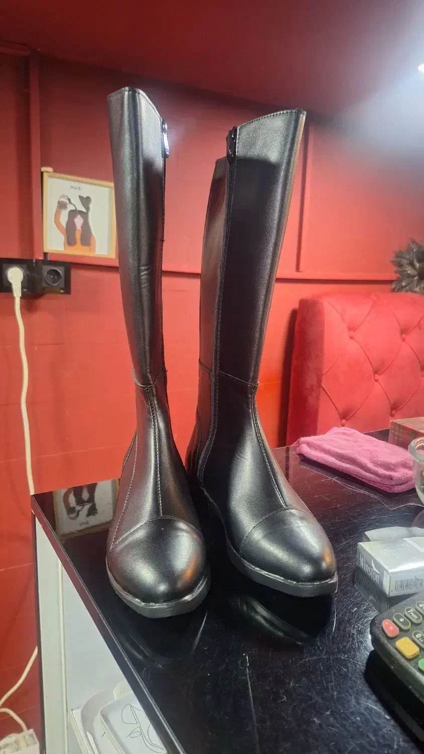 پوتین ساق بلند چرم زنانه|کیف، کفش، کمربند|آمل, |دیوار