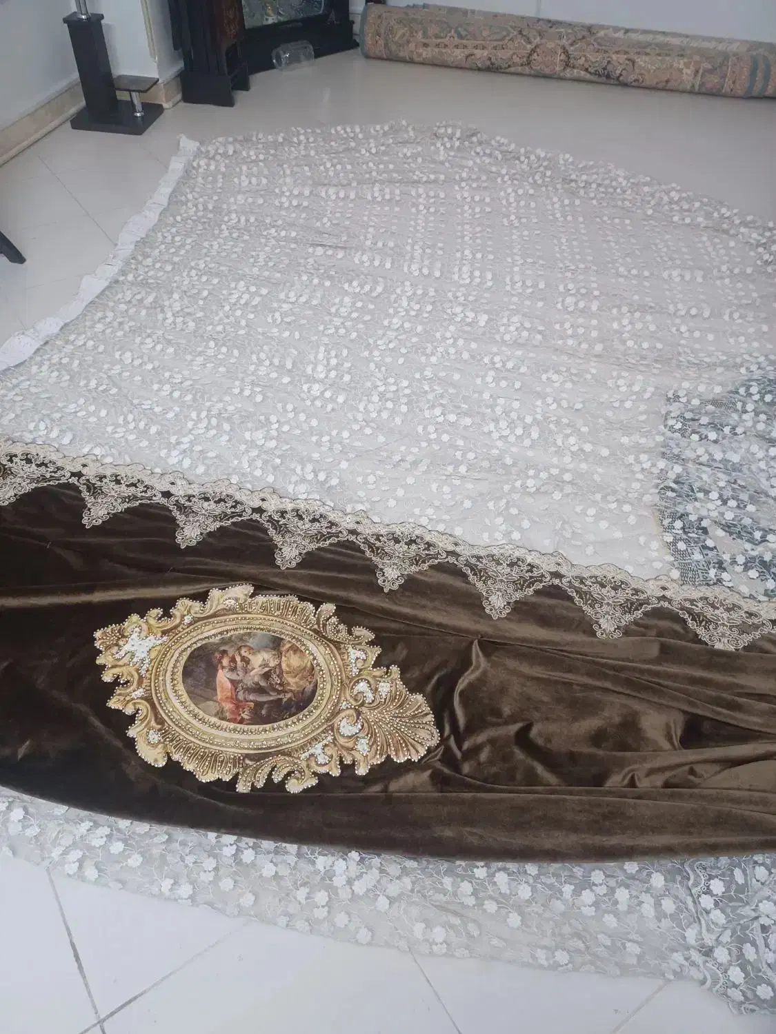 پرده گیپور مدل شکوفه با کتیبه|پرده، رانر، رومیزی|سمنان, |دیوار