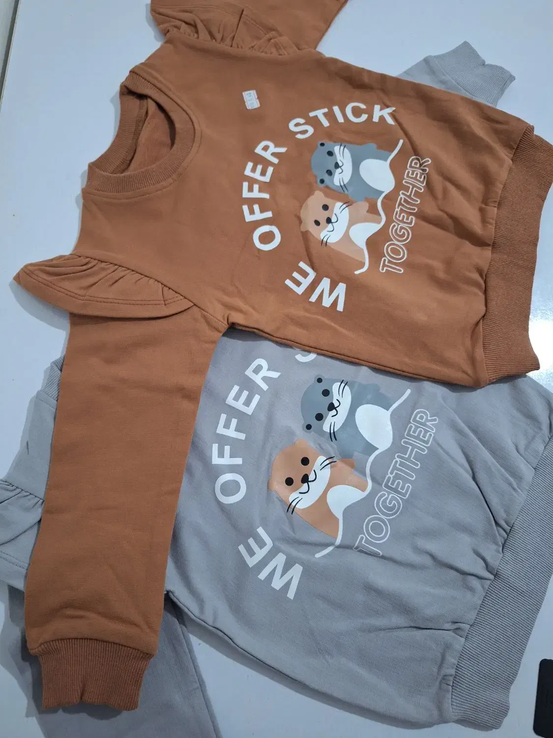 تعدادی دورس ارسال از زاهدان|کفش و لباس بچه|دوگنبدان, |دیوار