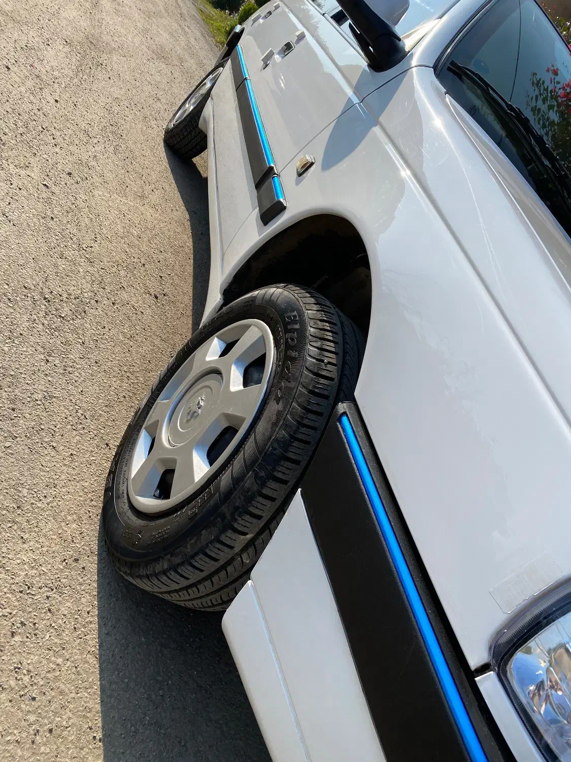 پژو‌ اس ال ایکس تیوفایو مدل ۹۸ دریچه گاز سیمی|خودرو سواری و وانت|لنگرود, |دیوار