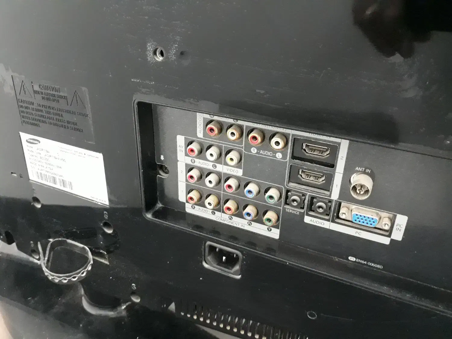 LCD سامسونگ ۳۲  اینچ|تلویزیون و پروژکتور|قم, انسجام|دیوار