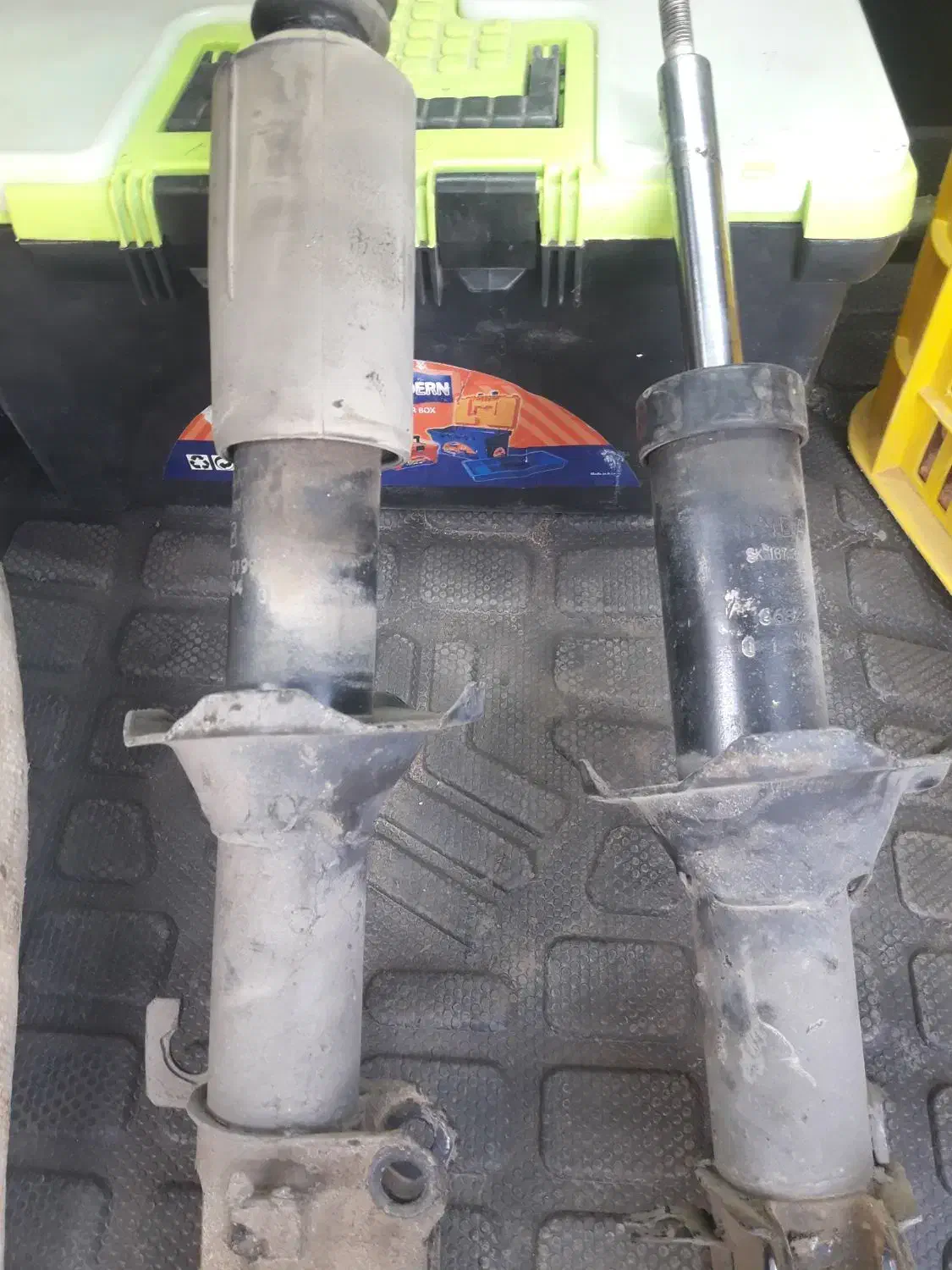 کمک جلو پراید یک جفت کاملا سالم|قطعات یدکی و لوازم جانبی|محمدیه-قزوین, |دیوار