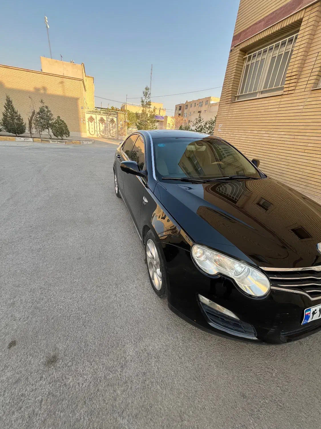 ام جی ۵۵۰|خودرو سواری و وانت|اصفهان, بهارستان|دیوار