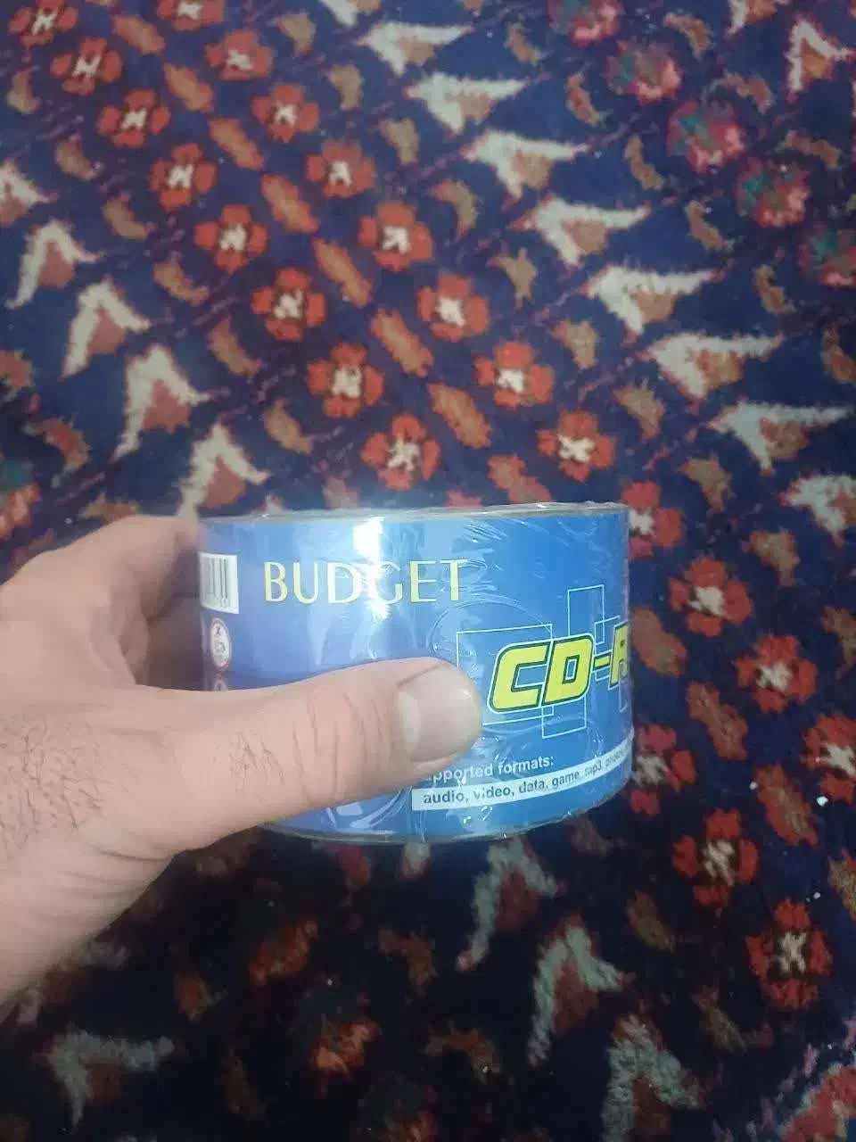 سی دی باجت|فیلم و موسیقی|تبریز, |دیوار