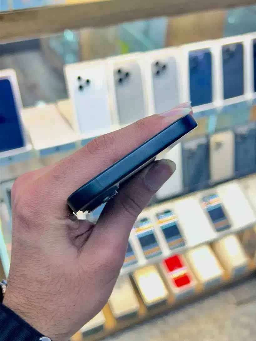 iphone 16 normal 256 رجیستر|موبایل|کرج, عظیمیه|دیوار