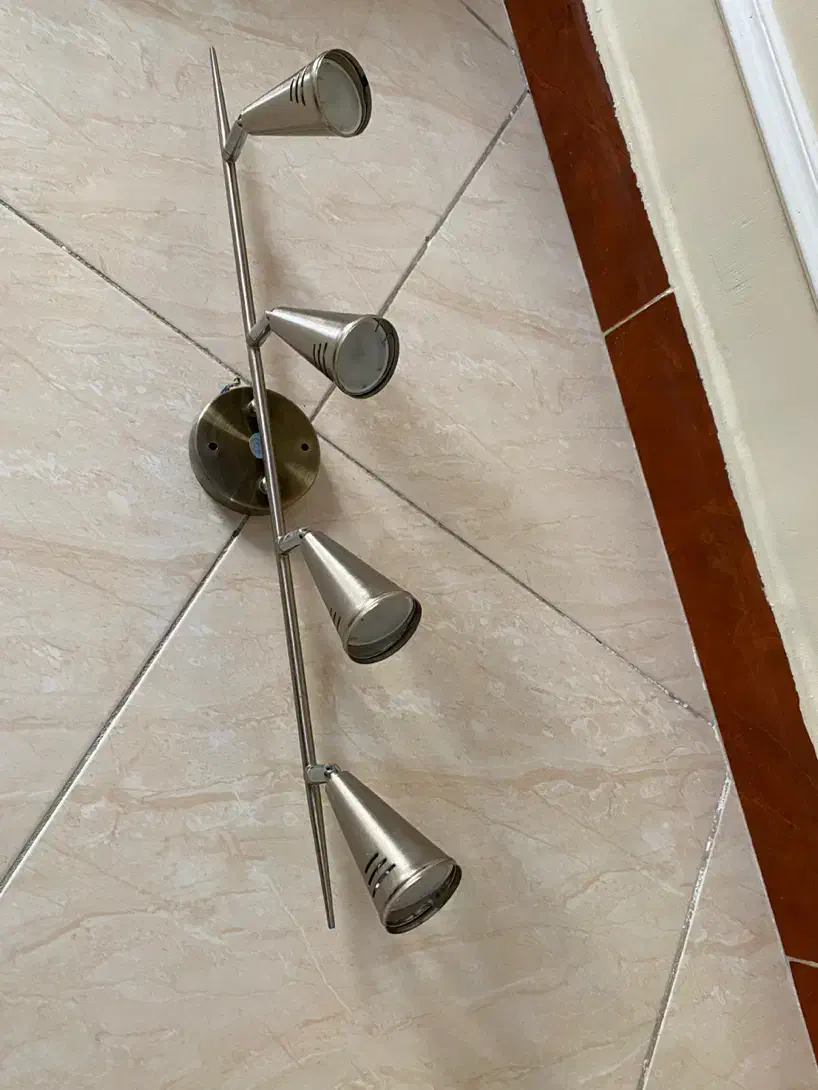 دیوار کوب|لوستر و چراغ آویز|اندیشه, شهرک مریم|دیوار