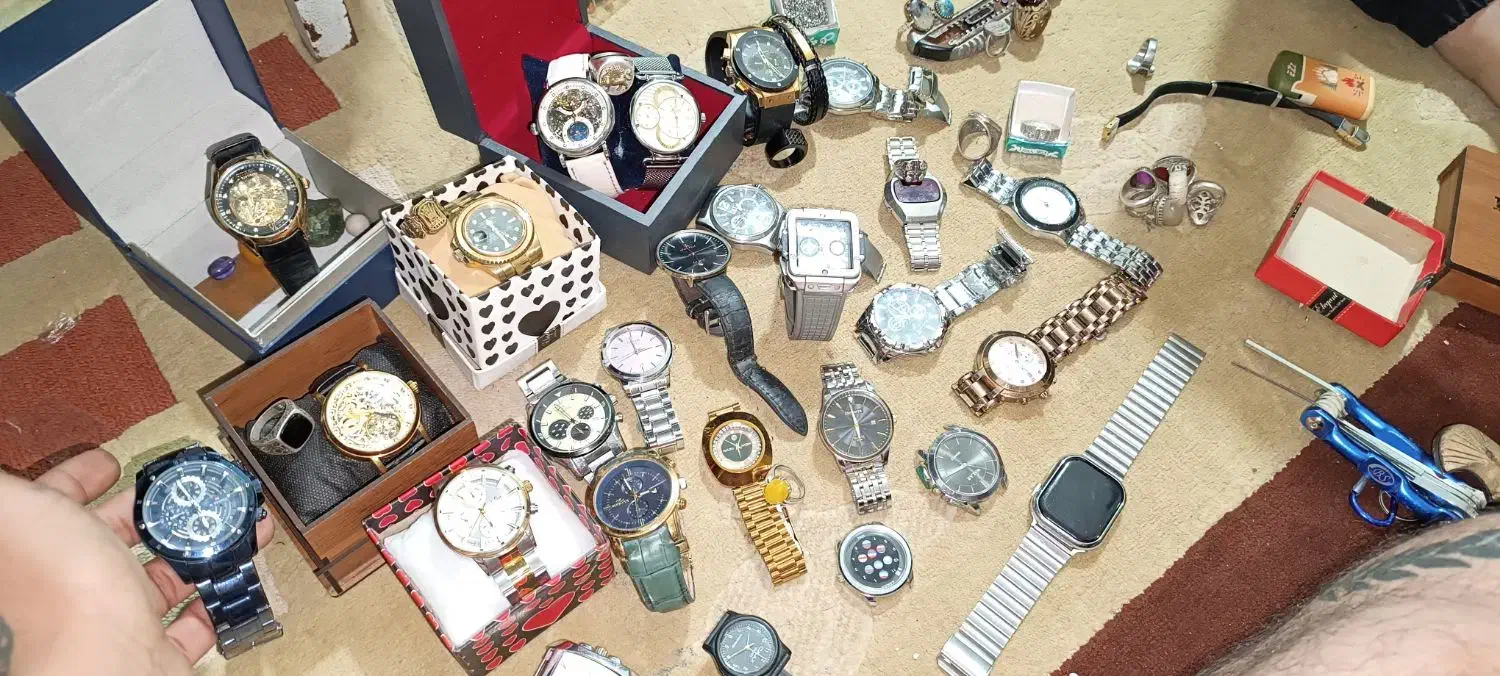 انواع ساعت سه موتور و اتومات اصل|ساعت|یاسوج, |دیوار