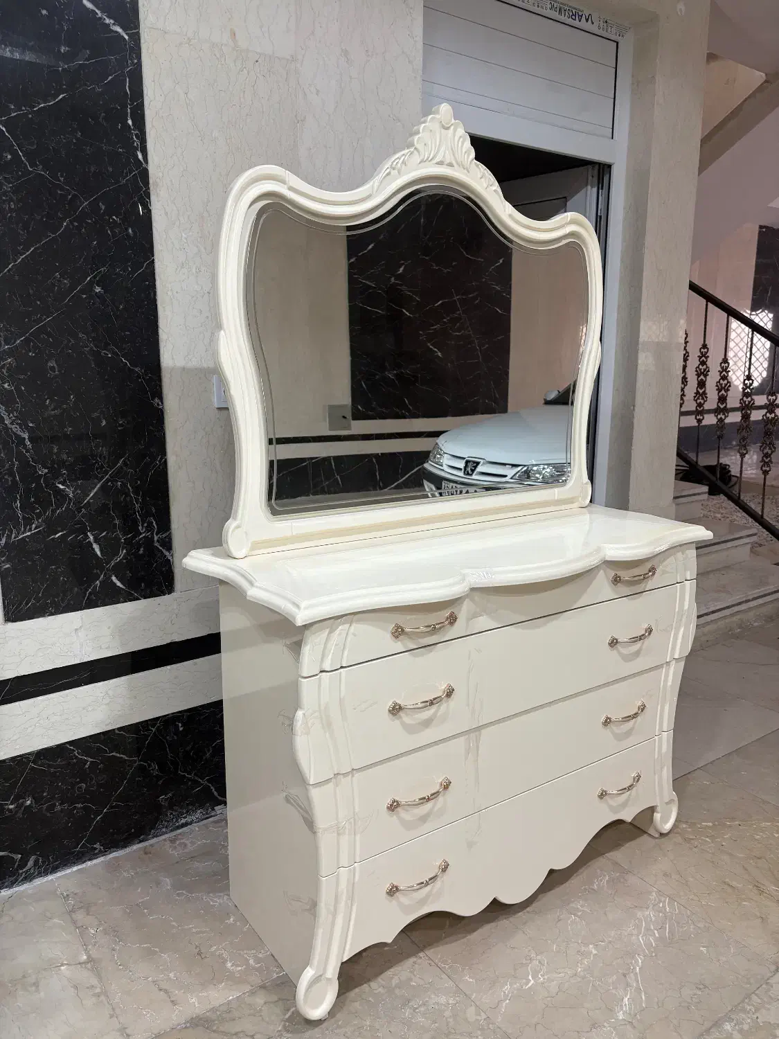 میز آرایش|جاکفشی، کمد، دراور|کرج, اسدآباد|دیوار