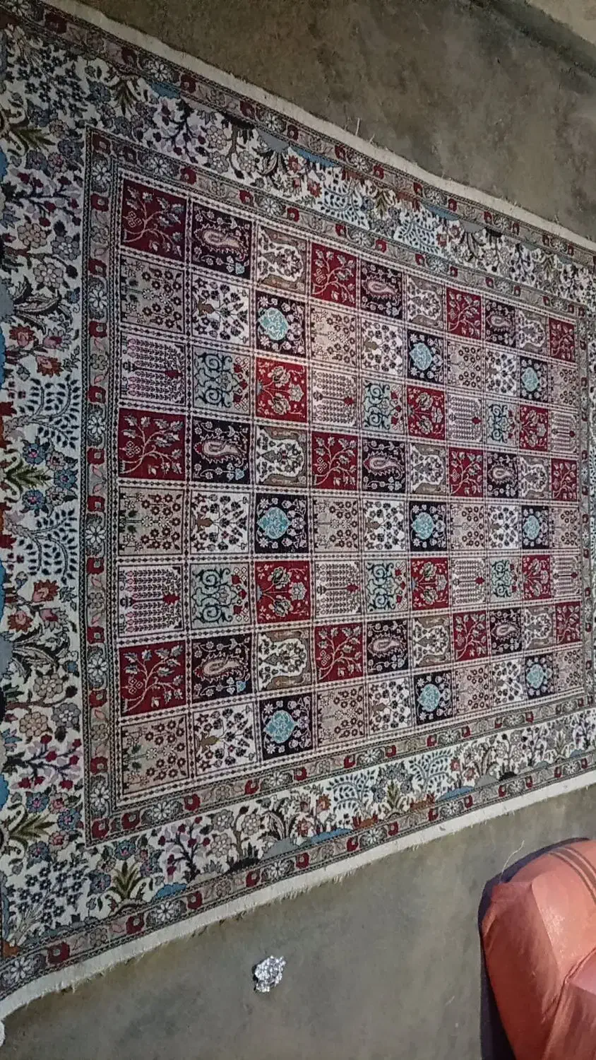 قالین دست بافت خشتی|فرش|درح, |دیوار
