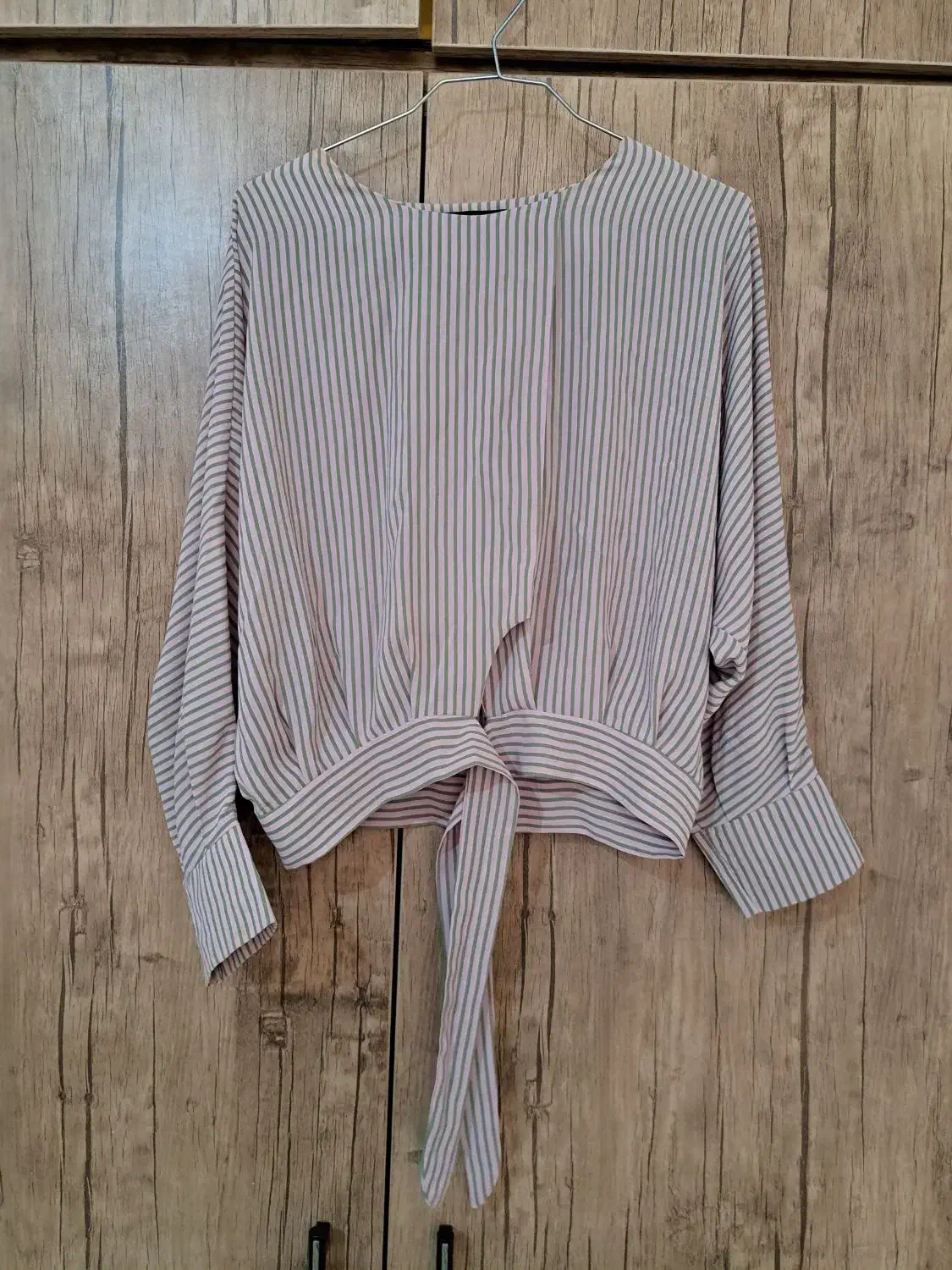 شومیز|لباس|خرم‌آباد, |دیوار