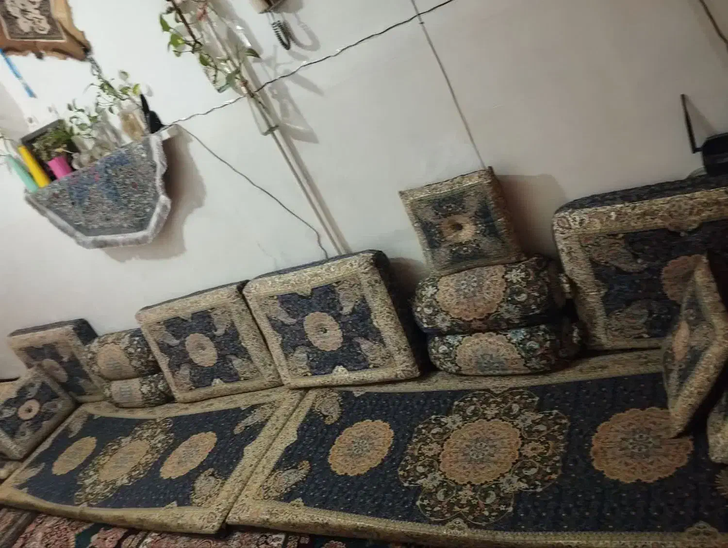 3 دست شاه نشین سنتی|پشتی|قم, علی آباد سعدگان|دیوار