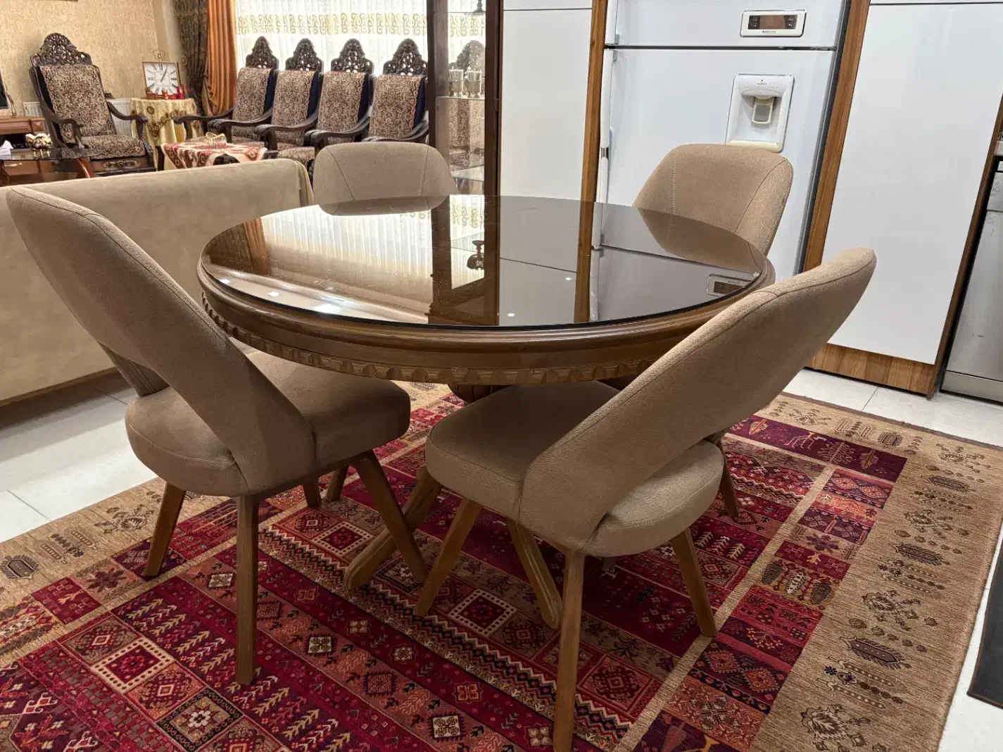 سرویس مبل و ناهارخوری چوب|مبلمان خانگی و میز عسلی|سیرجان, |دیوار