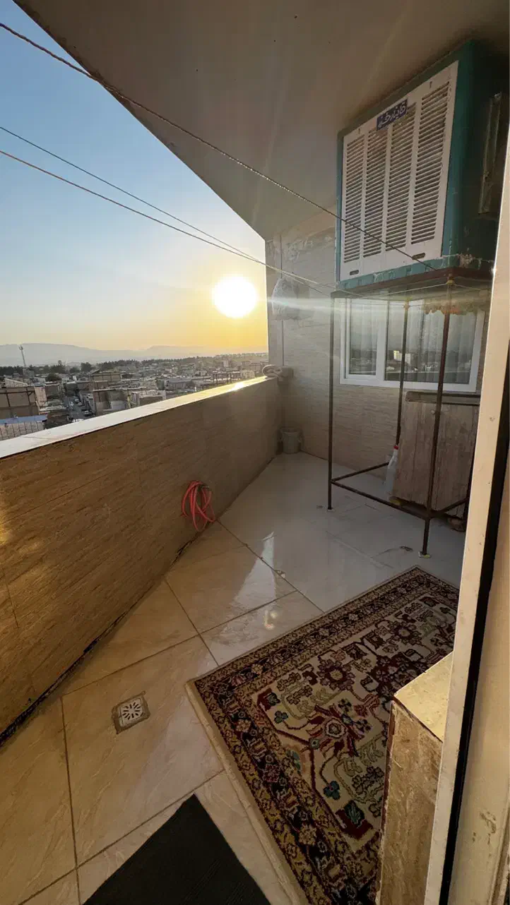 ۱۲۶ متر سه طرف نور گیر/شهرک شهرداری/پرواز/جهاد|فروش آپارتمان|کرمانشاه, |دیوار