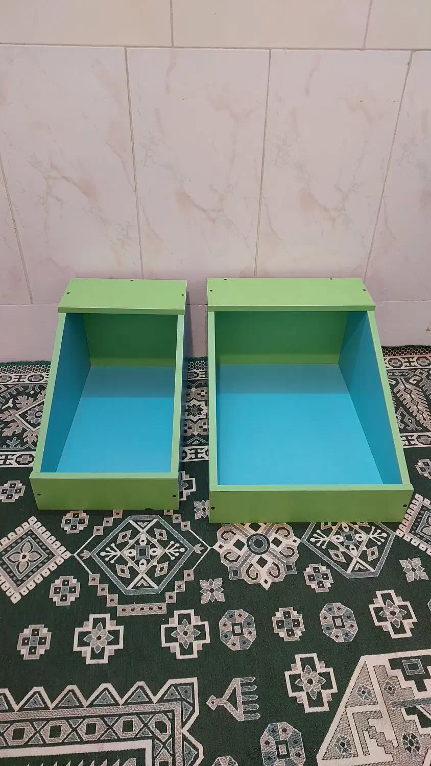 باکس|کتابخانه، شلف، قفسههای دیواری|قم, انسجام|دیوار