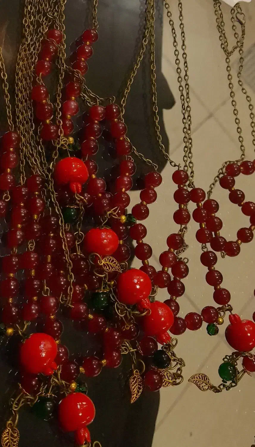 گردن خاص یلدایی|زیورآلات و اکسسوری|بروجرد, |دیوار