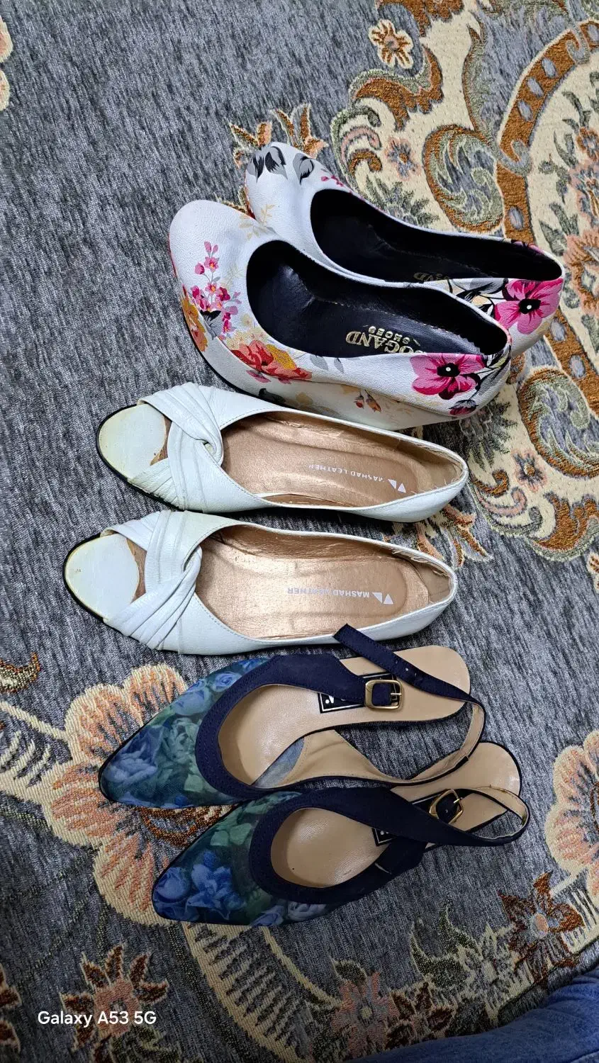 کفش|کیف، کفش، کمربند|اراک, |دیوار