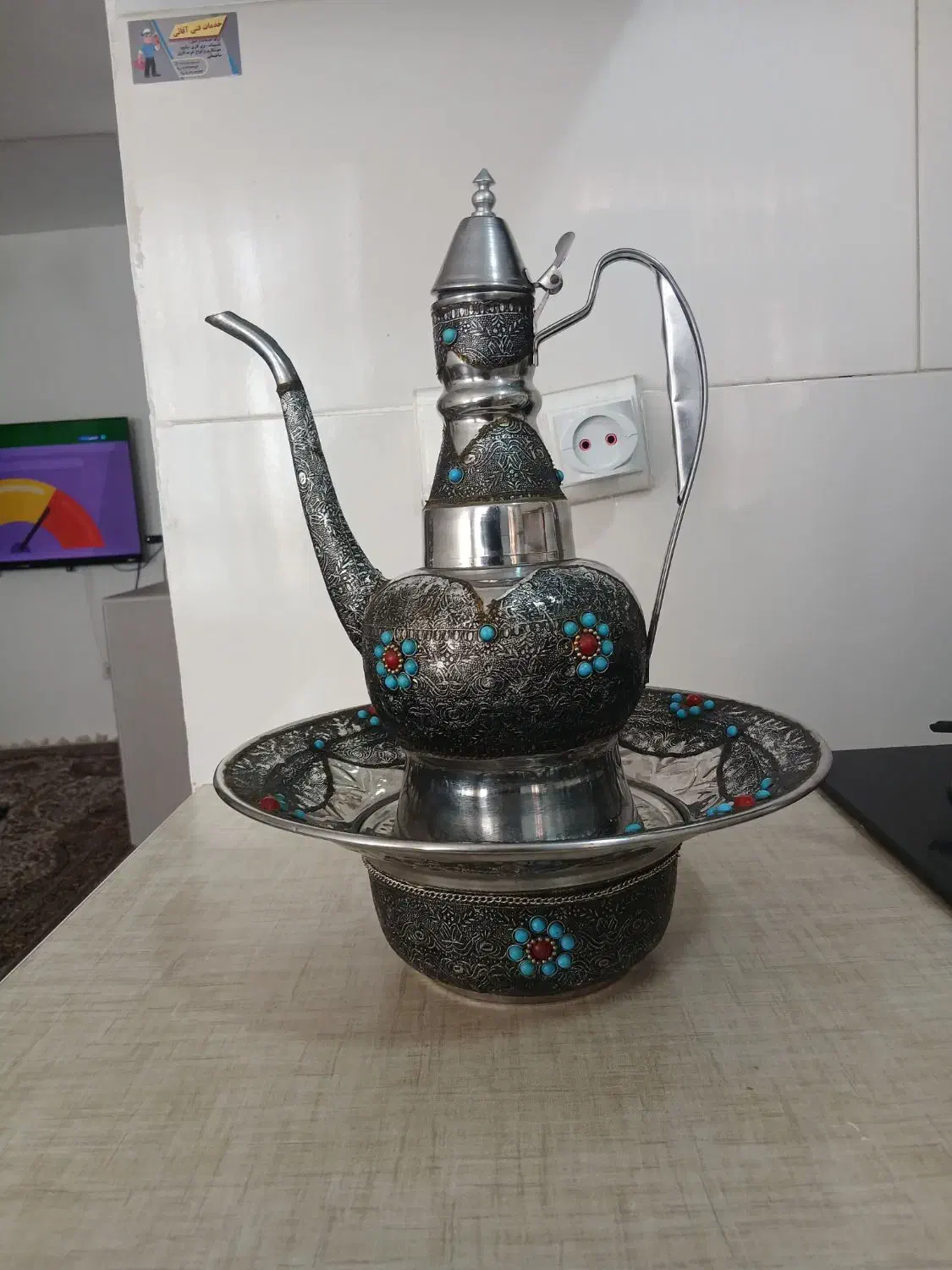 آفتابه لنگ دکوری خیلی زیبا شیک آنتیک نگین ها کاری|کلکسیون اشیاء عتیقه|پرند, فاز ۵|دیوار