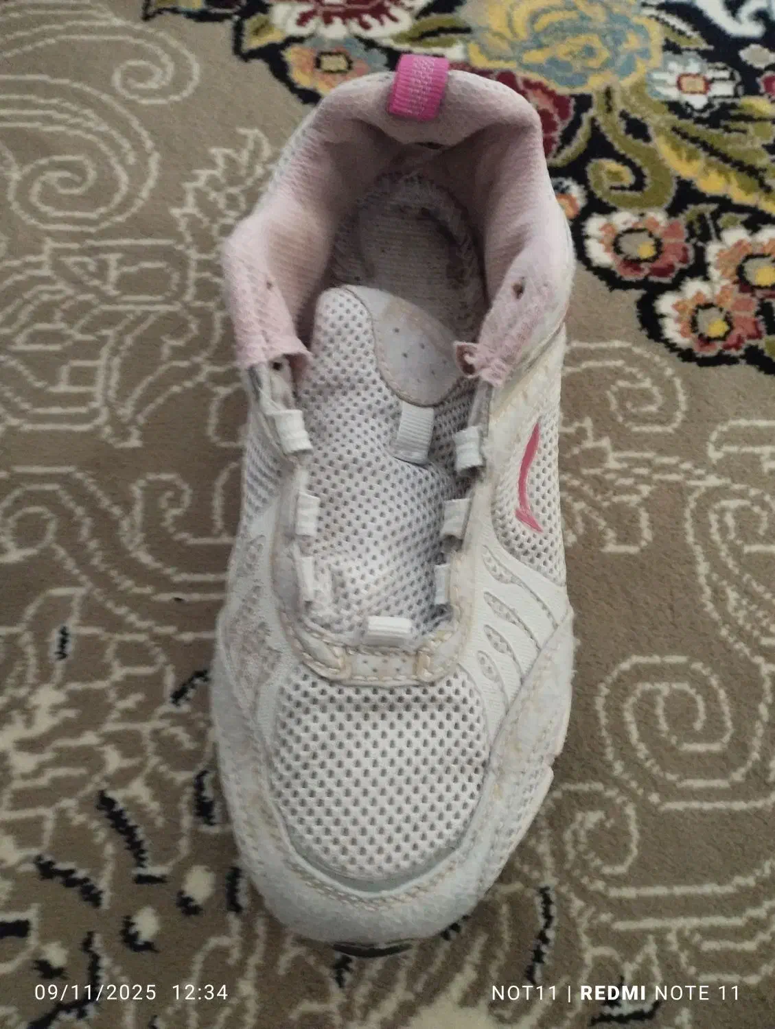 کفش کتونی|کیف، کفش، کمربند|سبزوار, شرق کال جنوبی (شمس آبادی)|دیوار