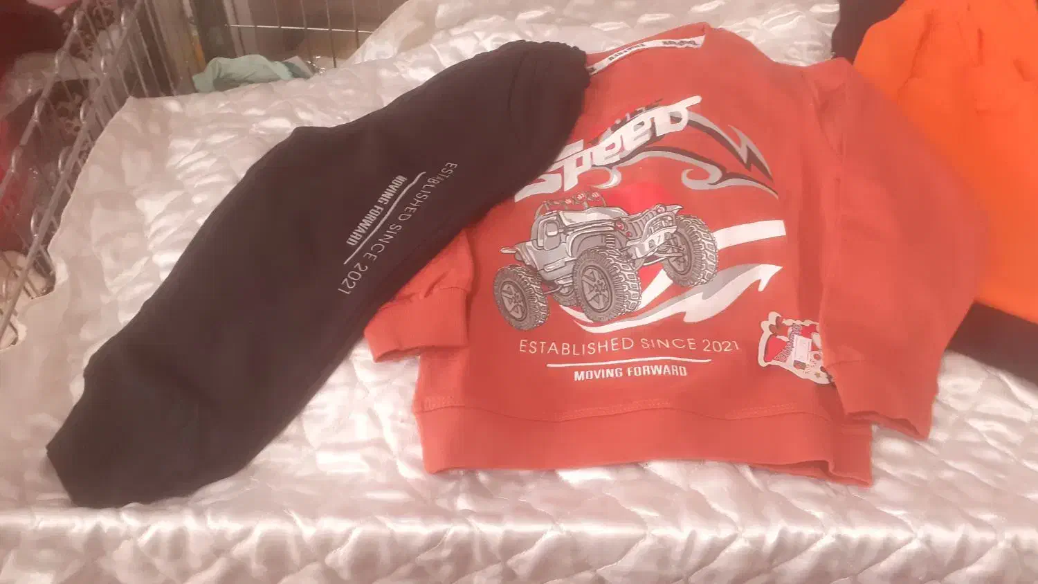 حراج لباس پاییزه دخترانه وپسرانه|حراج|آبیک, |دیوار