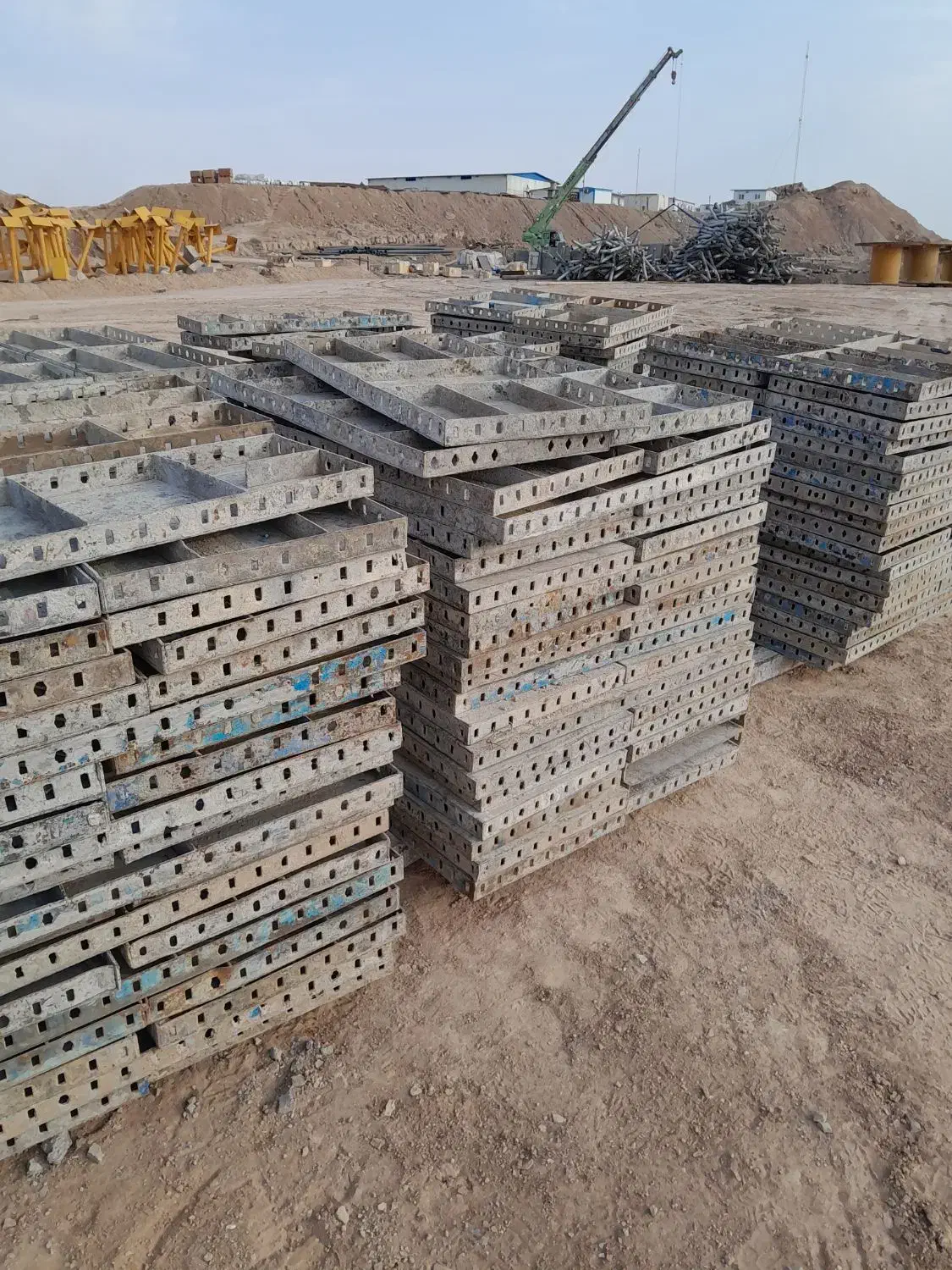 قالب لوله بولت تخته وغیره|مصالح و تجهیزات ساختمان|آغاجاری, |دیوار