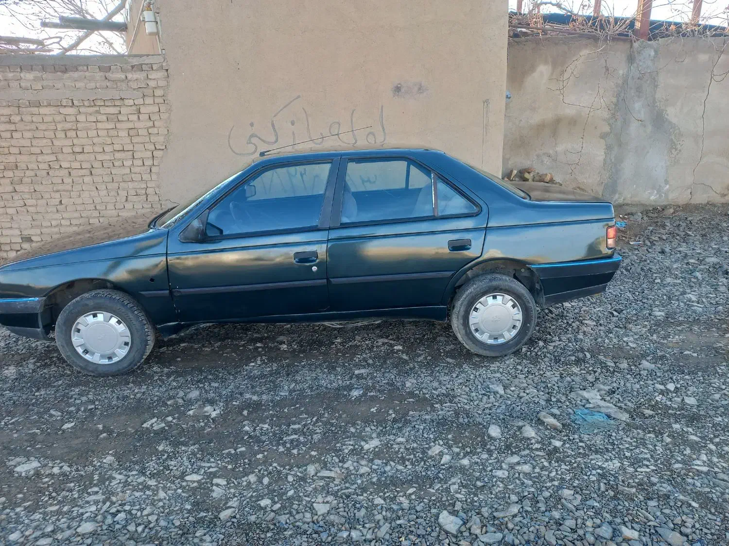 پژو ۱۸۰۰مدل ۸۱|خودرو سواری و وانت|ملایر, |دیوار